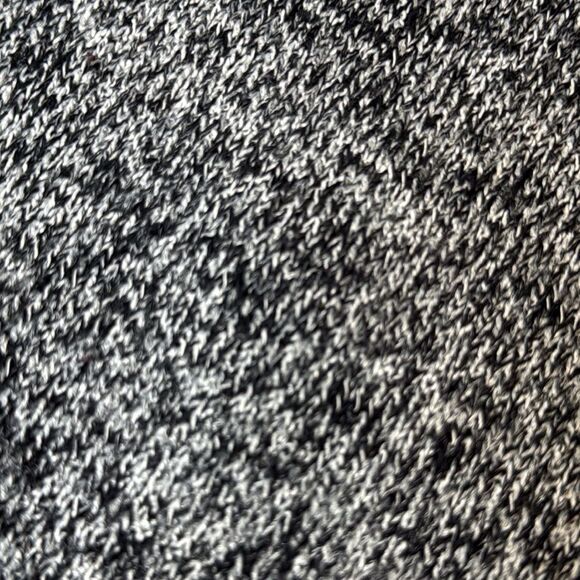 Cloudless C’est La Vie Lightweight Sweater Pullover - Picture 4 of 4